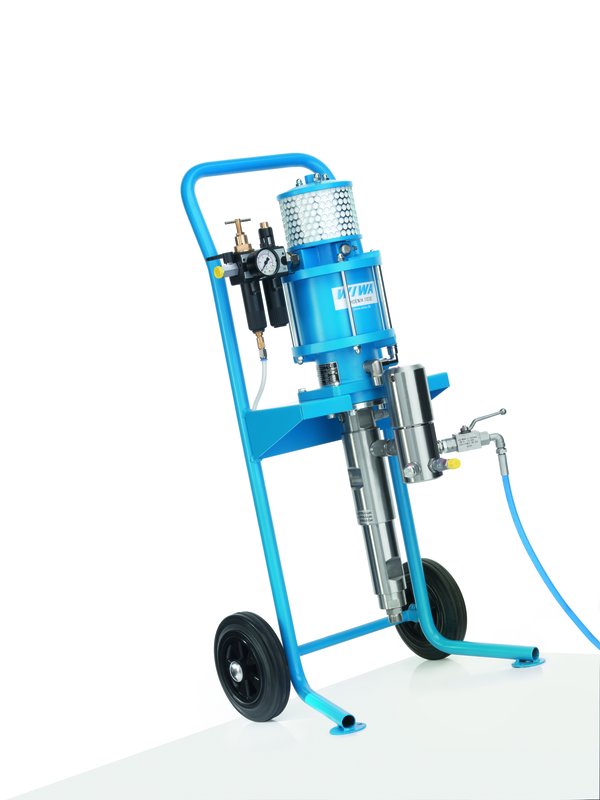 Blauer Druckluft-Spritzgerät mit Rädern
